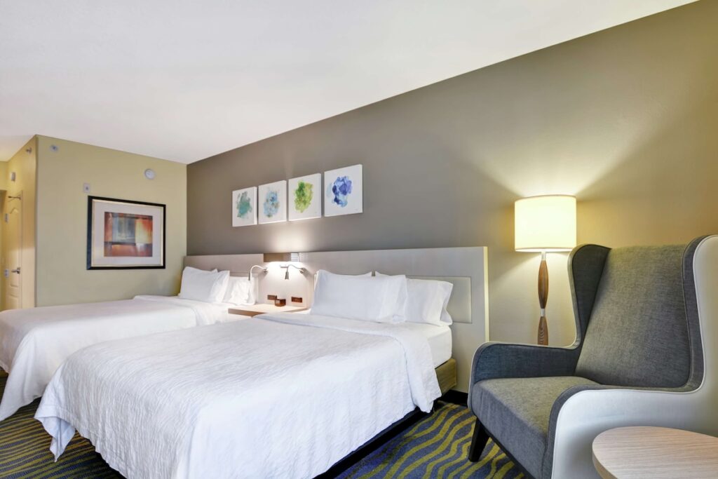 Hilton Garden Inn Orlando Lake Buena Vista - Image 5