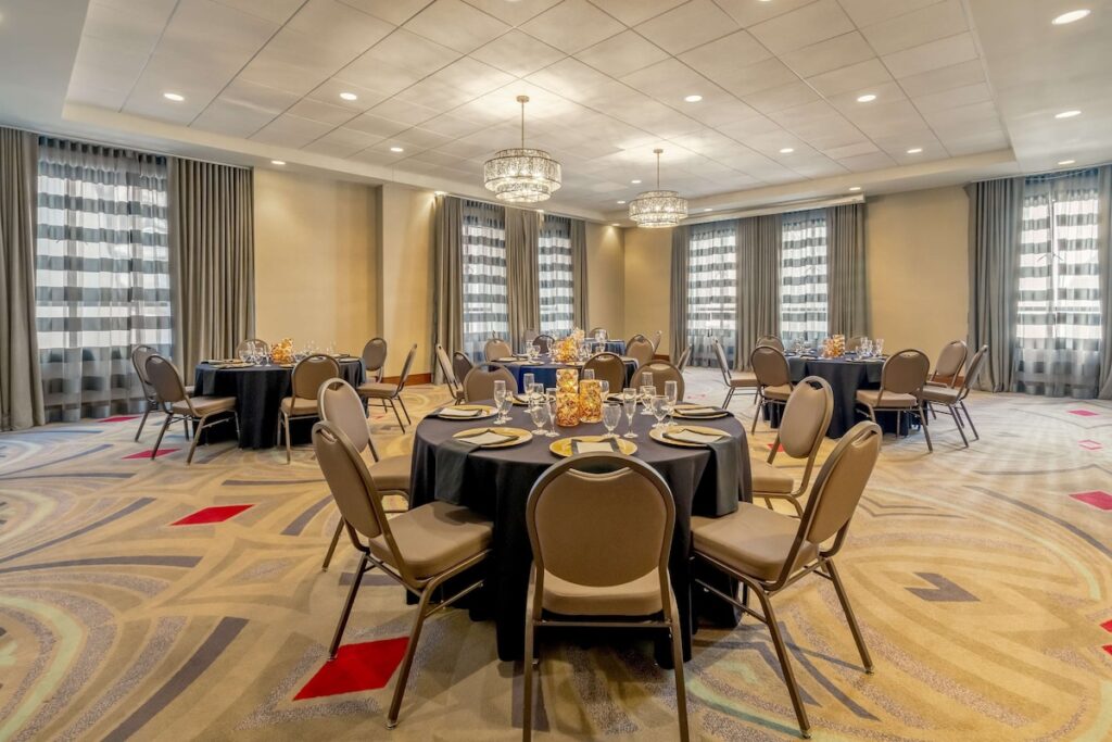 Hilton Garden Inn Phoenix Downtown - Image 4