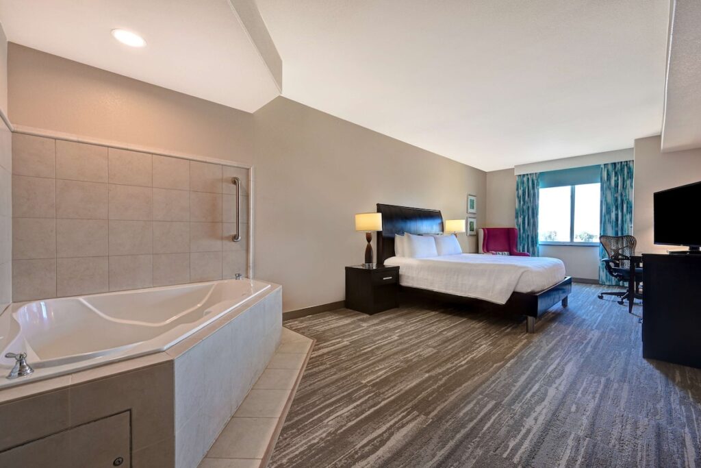 Hilton Garden Inn San Bernardino - Image 2