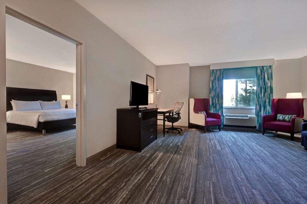 Hilton Garden Inn San Bernardino - Image 3