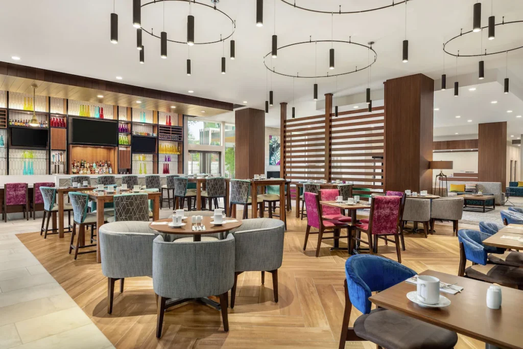 Hilton Garden Inn Seattle Airport - Image 5