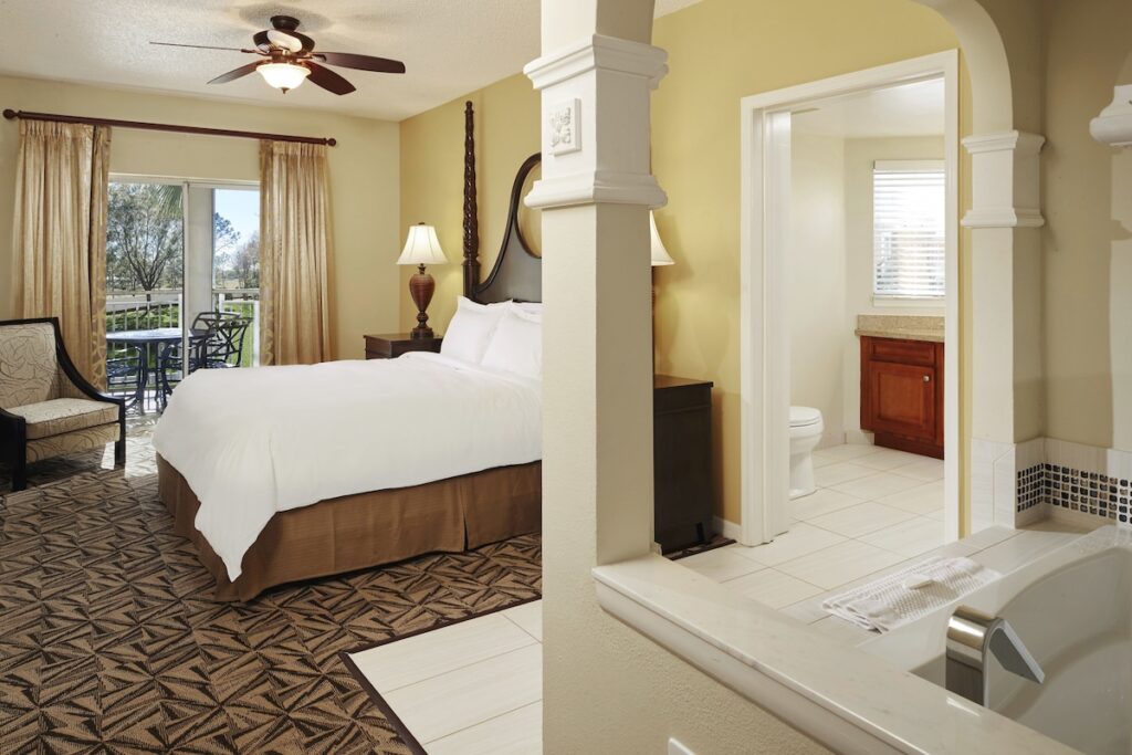 Hilton Grand Vacations Club SeaWorld Orlando - Image 6