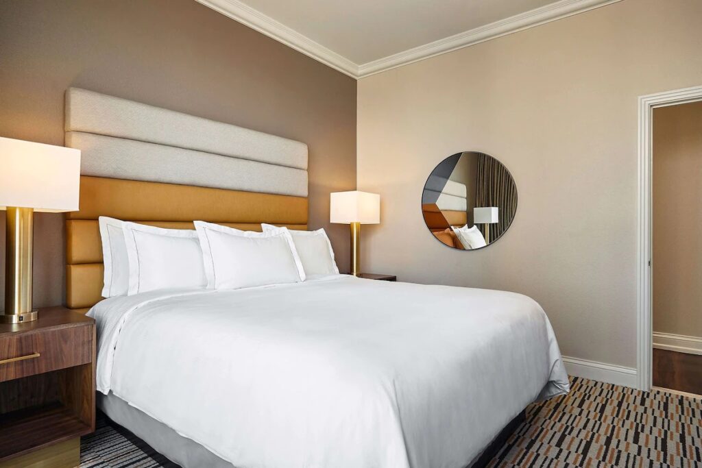 Hilton Grand Vacations Club on the Las Vegas Strip - Image 3