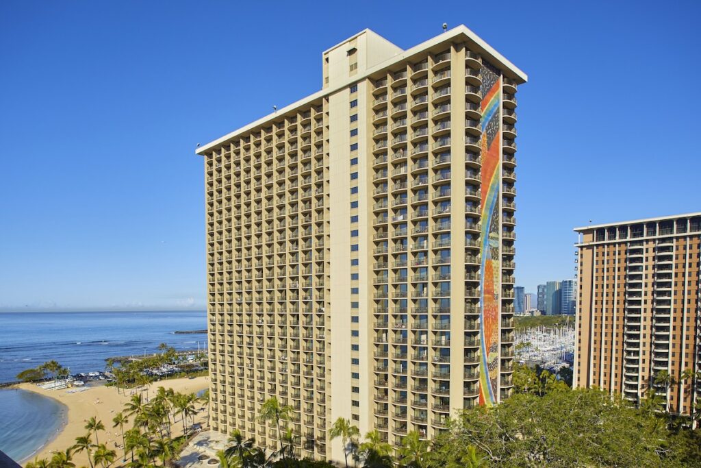 Hilton Hawaiian Village Waikiki Beach Resort