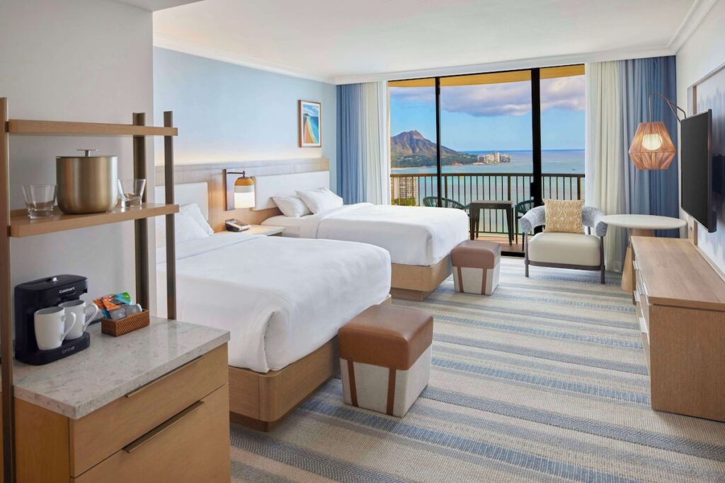 Hilton Hawaiian Village Waikiki Beach Resort - Image 5