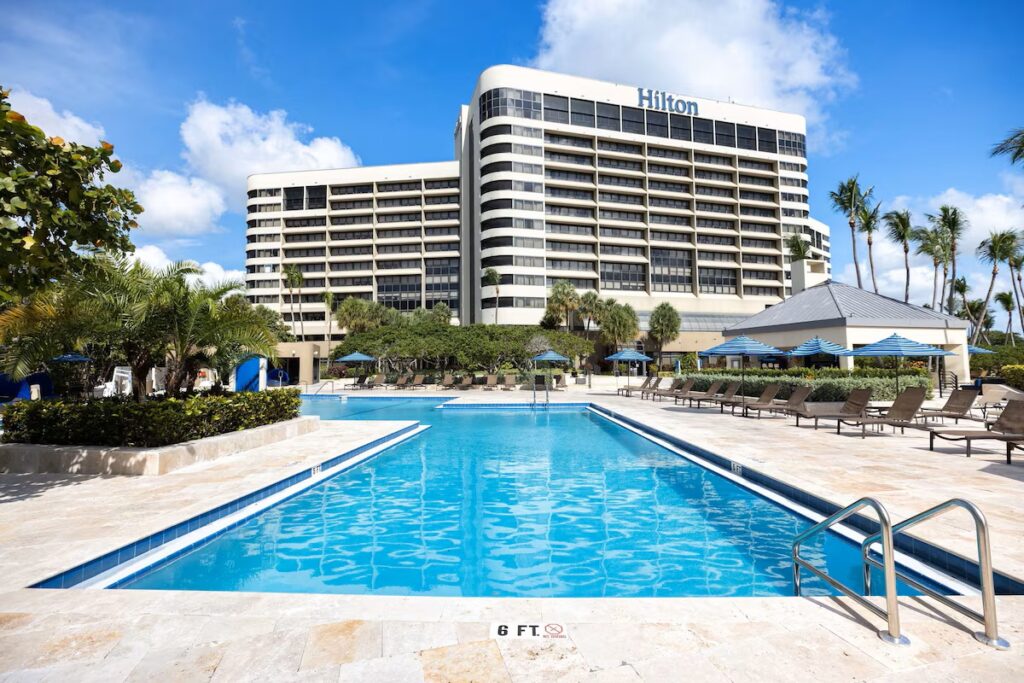 Hilton Miami Airport Blue Lagoon - Image 4