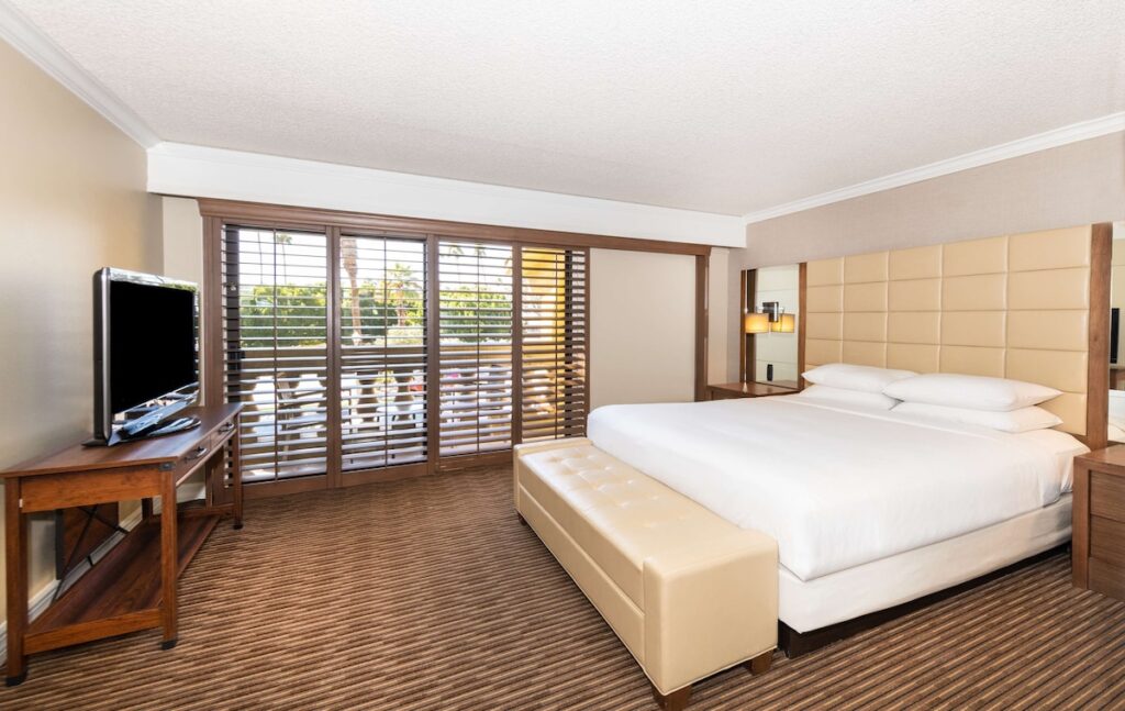 Hilton Phoenix Resort at the Peak - Image 3