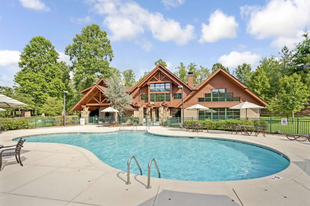 Hilton Vacation Club Bent Creek Golf Village Gatlinburg - Image 4