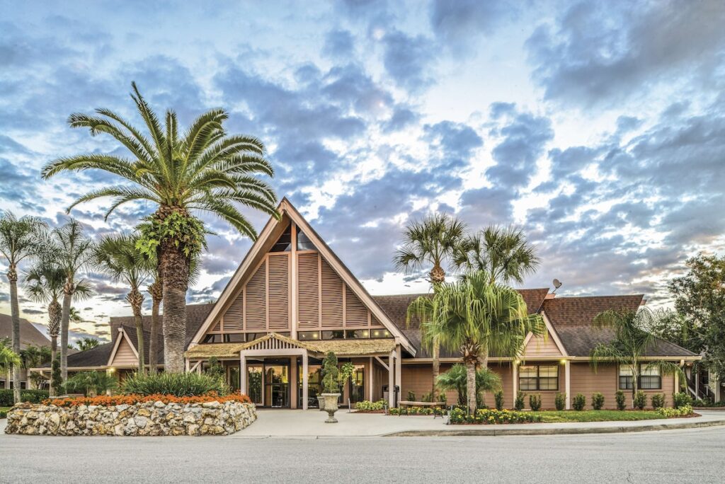 Hilton Vacation Club Polynesian Isles Kissimmee - Image 2