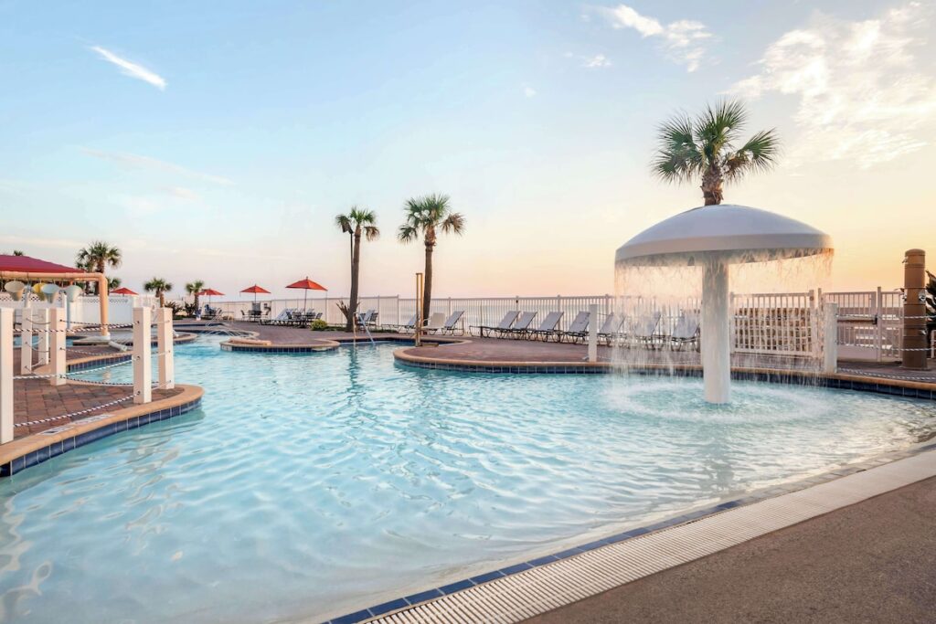Hilton Vacation Club The Cove on Ormond Beach - Image 4