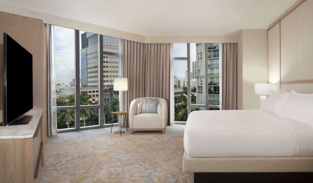 Hilton West Palm Beach - Image 5