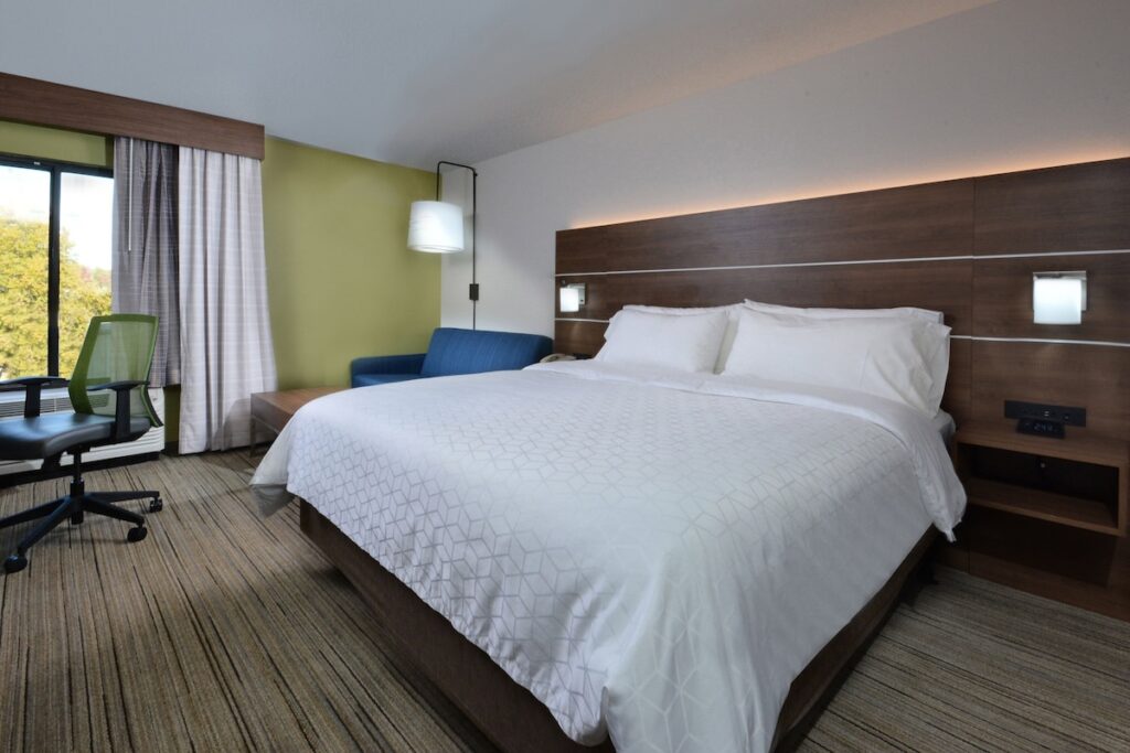 Holiday Inn Express Durham by IHG - Image 2