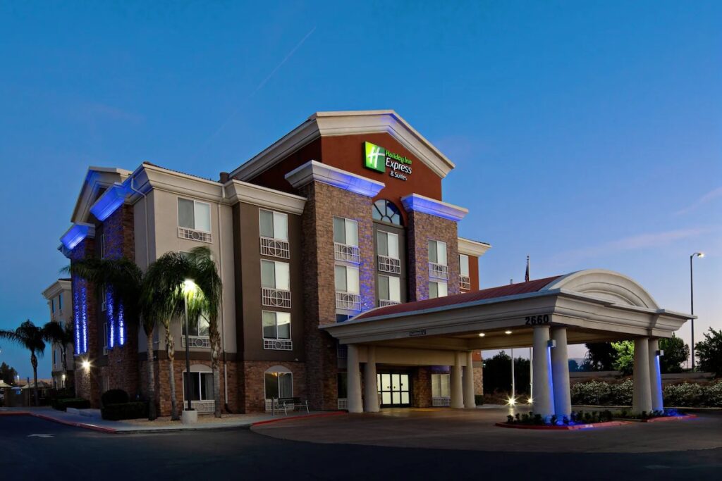 Holiday Inn Express Fresno South by IHG