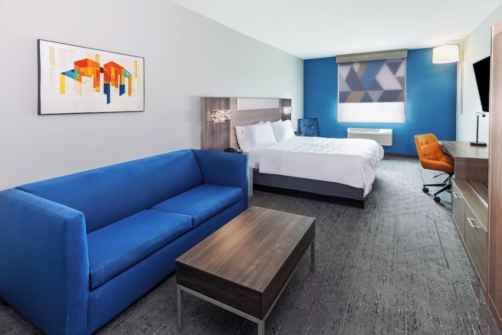 Holiday Inn Express Harvey-Marrero by IHG - Image 2