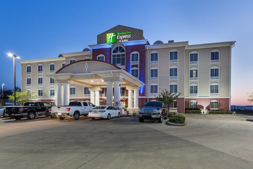 Holiday Inn Express Hotel & Suites Byram by IHG