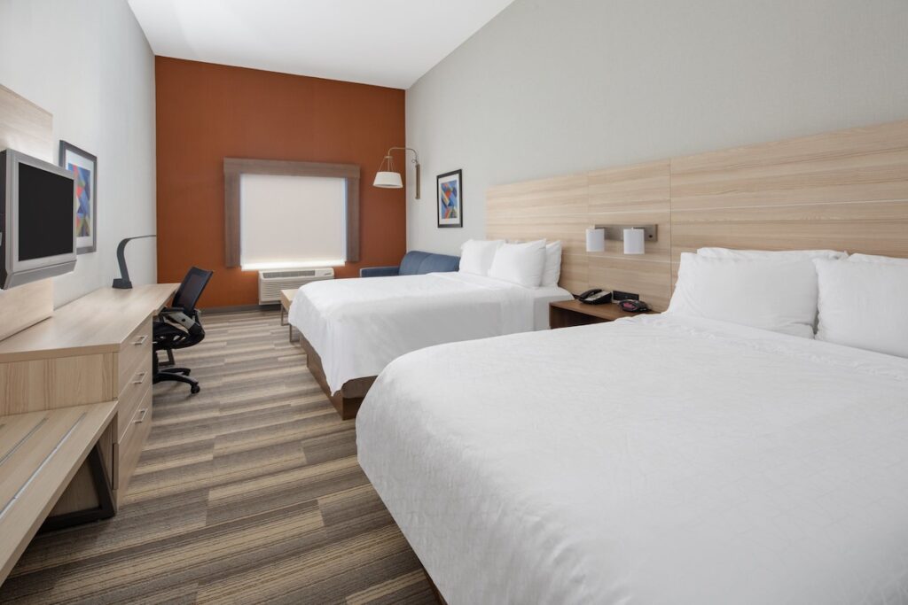 Holiday Inn Express Hotel & Suites Ontario Airport-Mills Mall by IHG - Image 3
