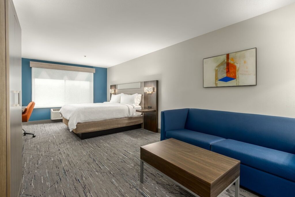 Holiday Inn Express Hotel & Suites Vancouver Mall-Portland Area by IHG - Image 2