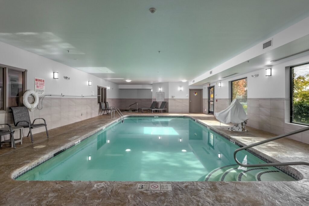 Holiday Inn Express Hotel & Suites Vancouver Mall-Portland Area by IHG - Image 4