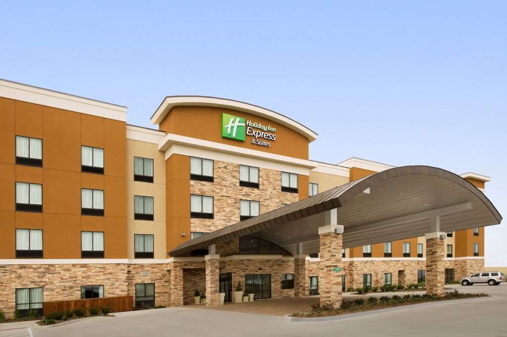 Holiday Inn Express Hotel & Suites Waco South by IHG - Image 2