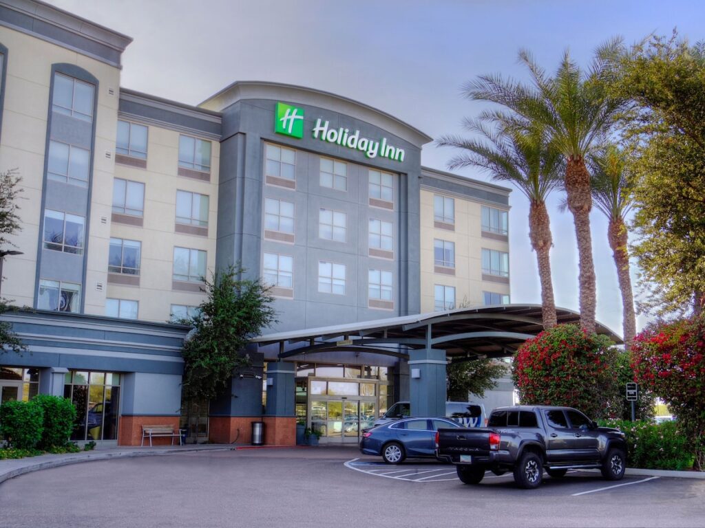Holiday Inn Express Phoenix-Airport/University Drive by IHG