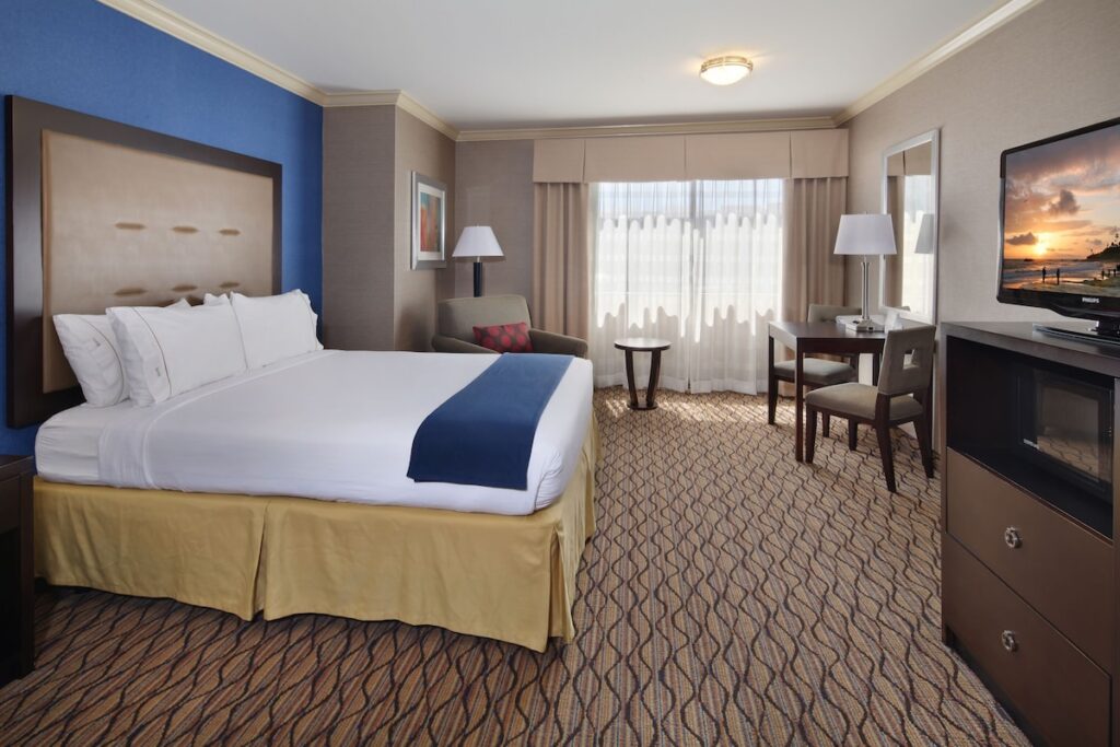 Holiday Inn Express Port Hueneme by IHG - Image 5