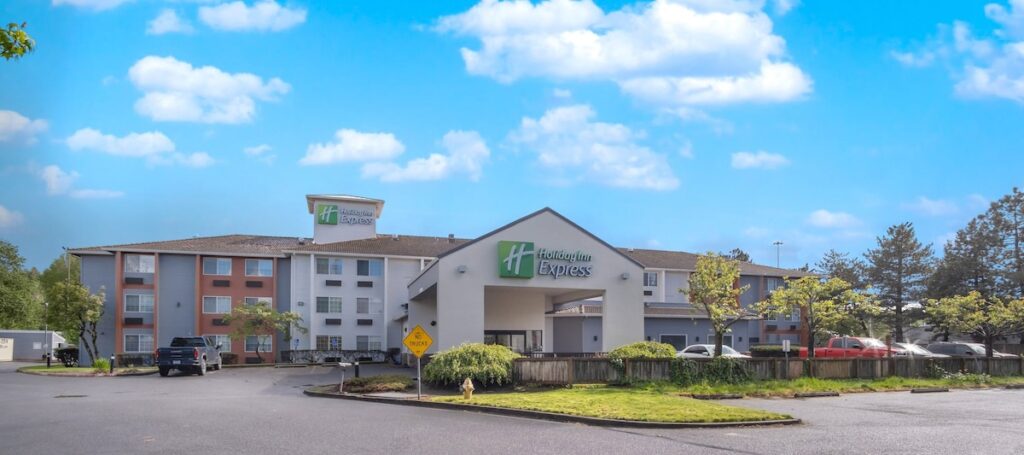 Holiday Inn Express Portland East - Columbia Gorge by IHG