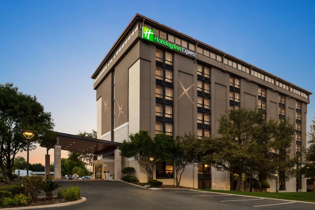 Holiday Inn Express - San Antonio Airport by IHG