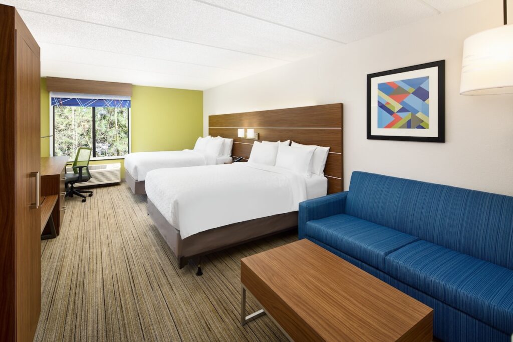 Holiday Inn Express & Suites - Atlanta - Tucker Northlake by IHG - Image 4