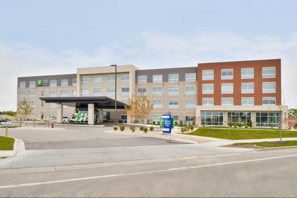Holiday Inn Express & Suites Madison by IHG