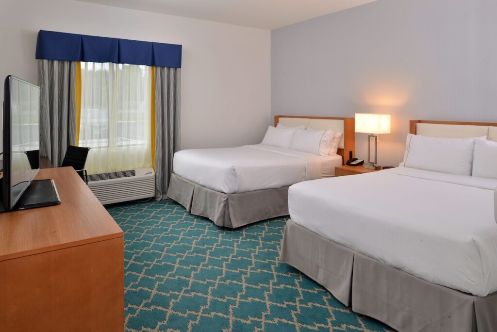 Holiday Inn Express & Suites - Ocean City by IHG - Image 4