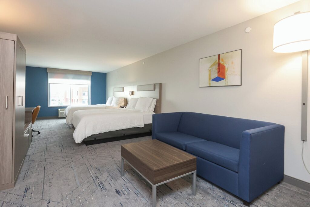 Holiday Inn Express Tulsa South Bixby by IHG - Image 3