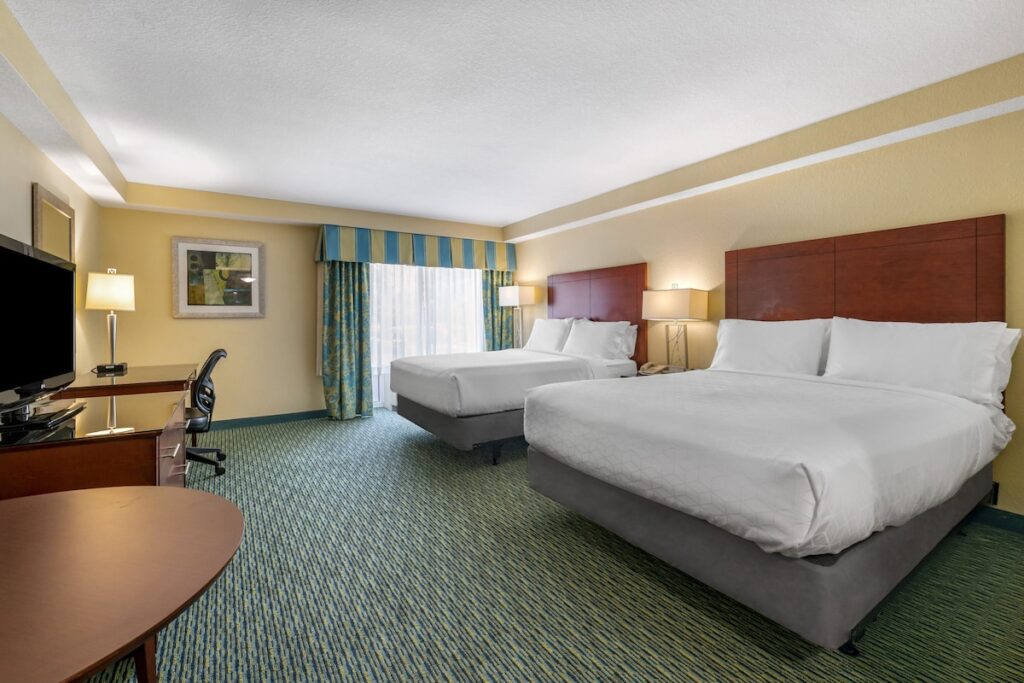 Holiday Inn Resort Orlando - Lake Buena Vista by IHG - Image 5