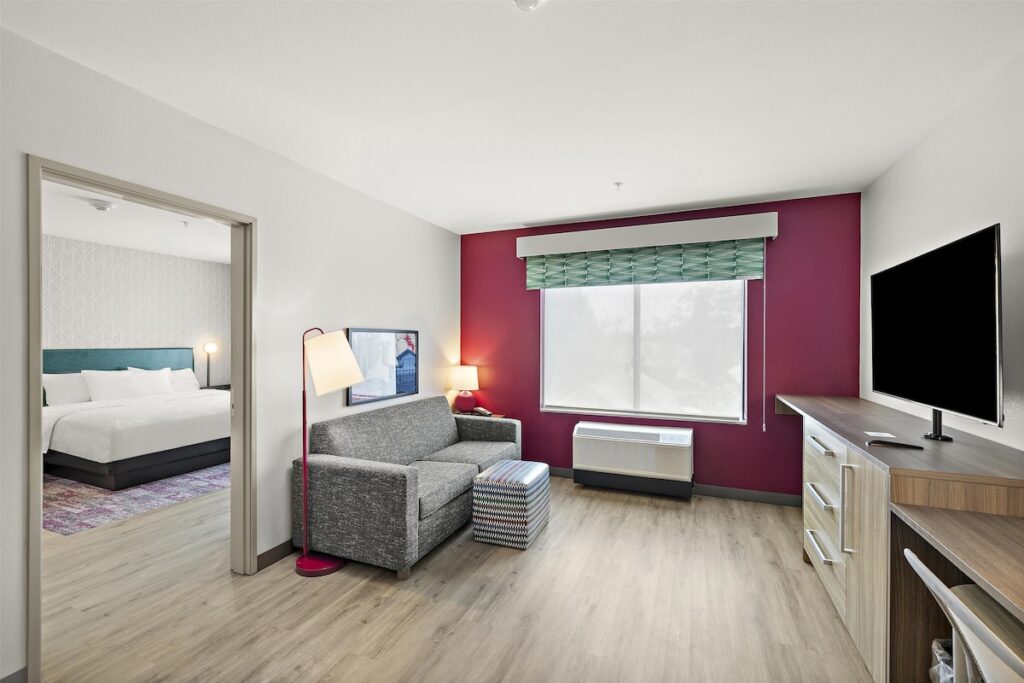 Home2 Suites By Hilton Riverside Downtown - Image 2