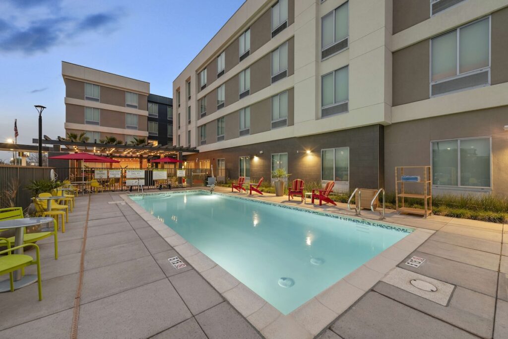 Home2 Suites By Hilton San Bernardino - Image 5