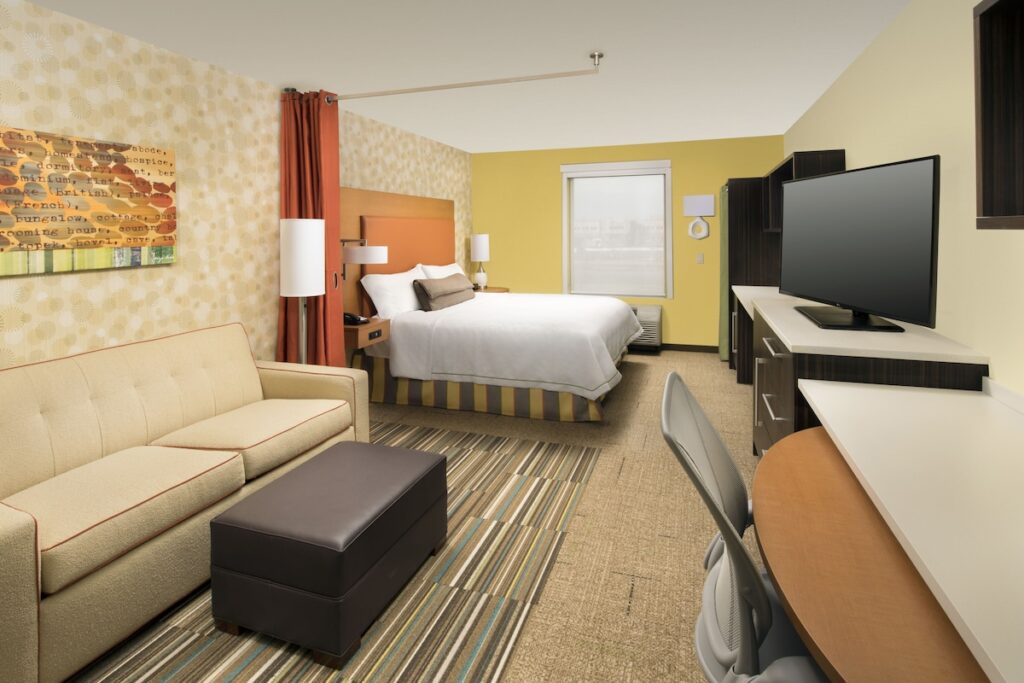 Home2 Suites by Hilton Denver International Airport - Image 5