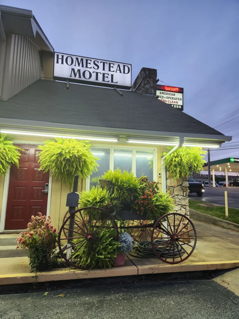 Homestead Motel