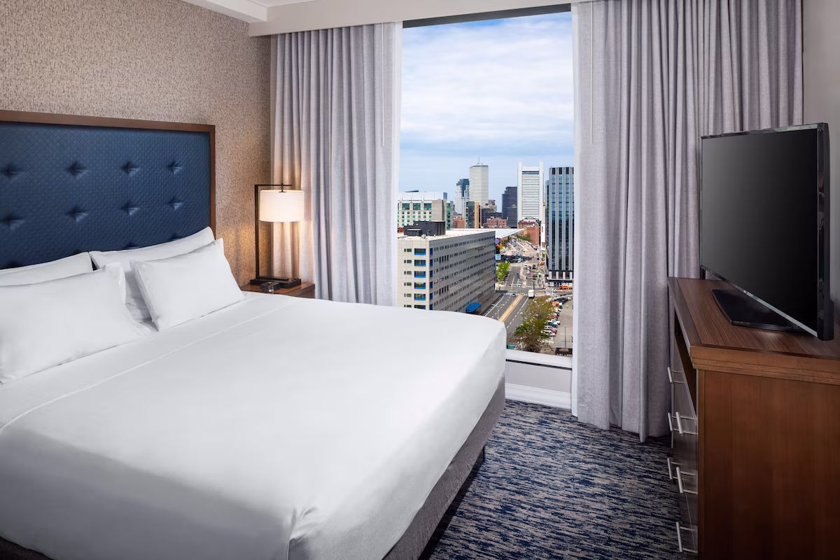 Homewood Suites by Hilton Boston Seaport District - Image 5