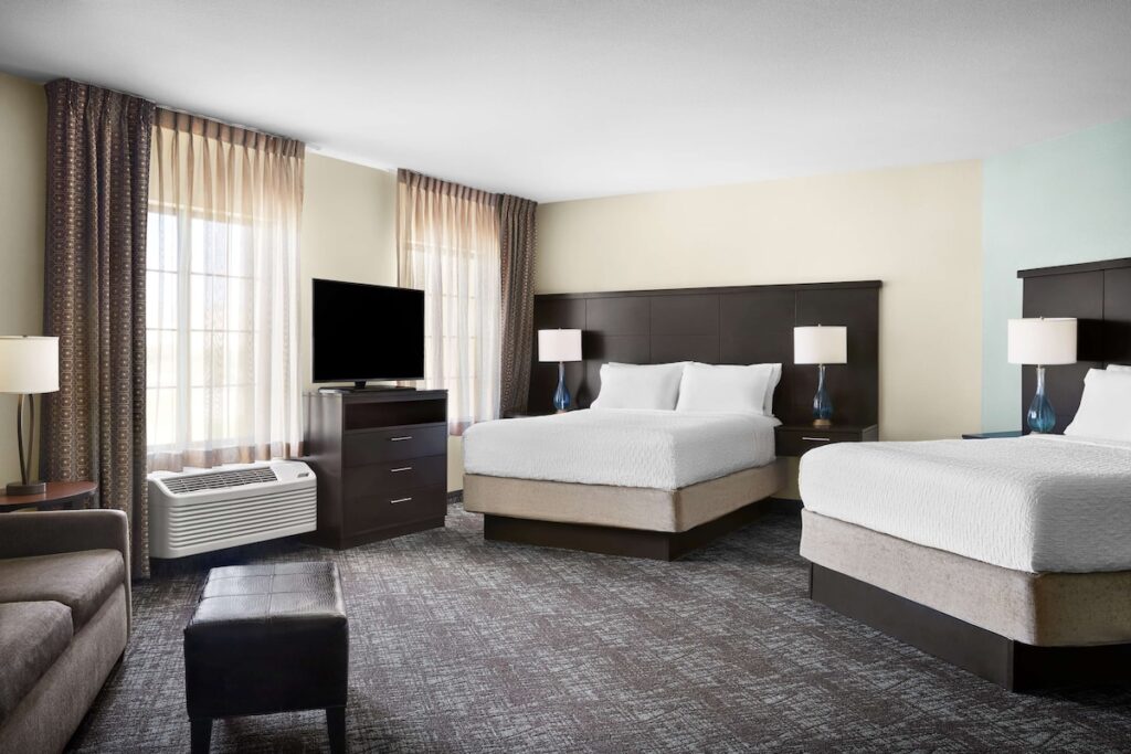 Homewood Suites by Hilton Cathedral City Palm Springs - Image 4