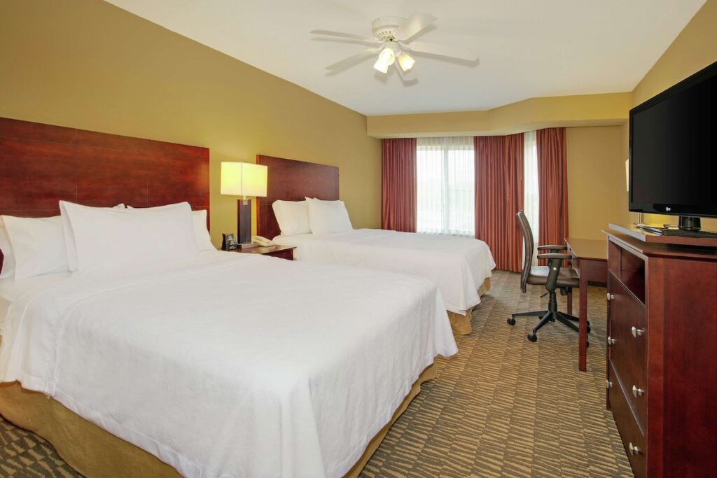 Homewood Suites by Hilton Tampa-Brandon - Image 4