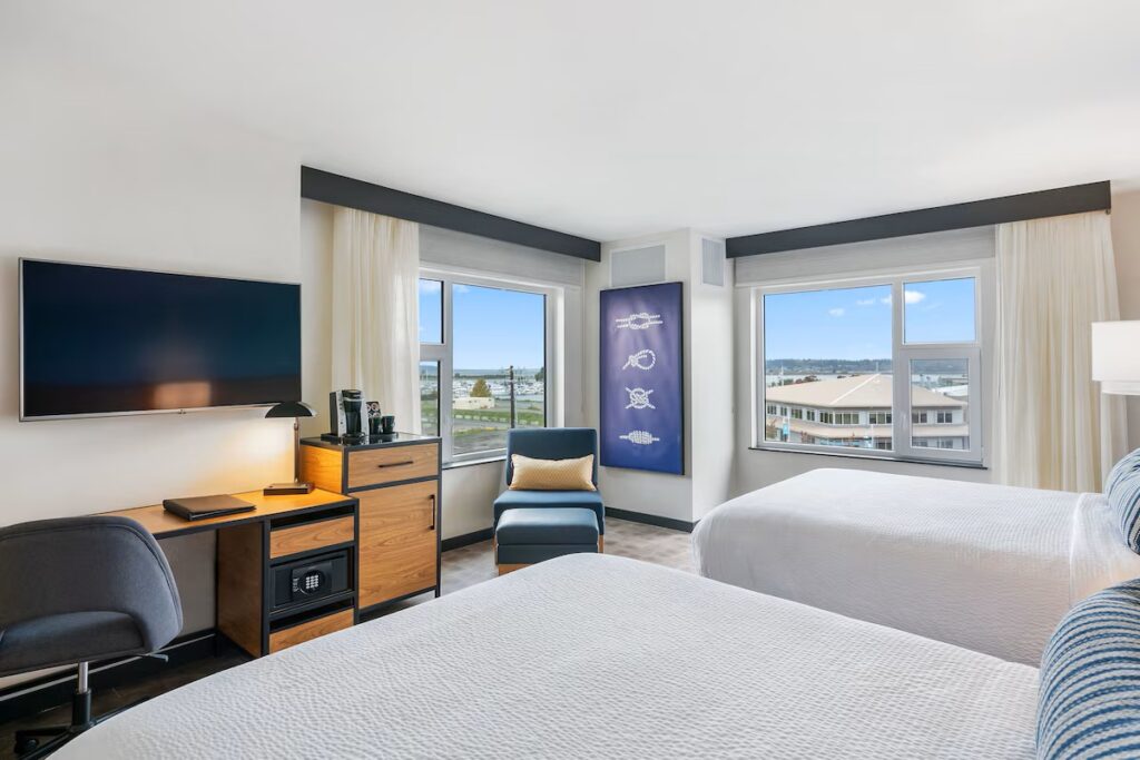 Hotel Indigo Seattle Everett Waterfront Place by IHG - Image 3