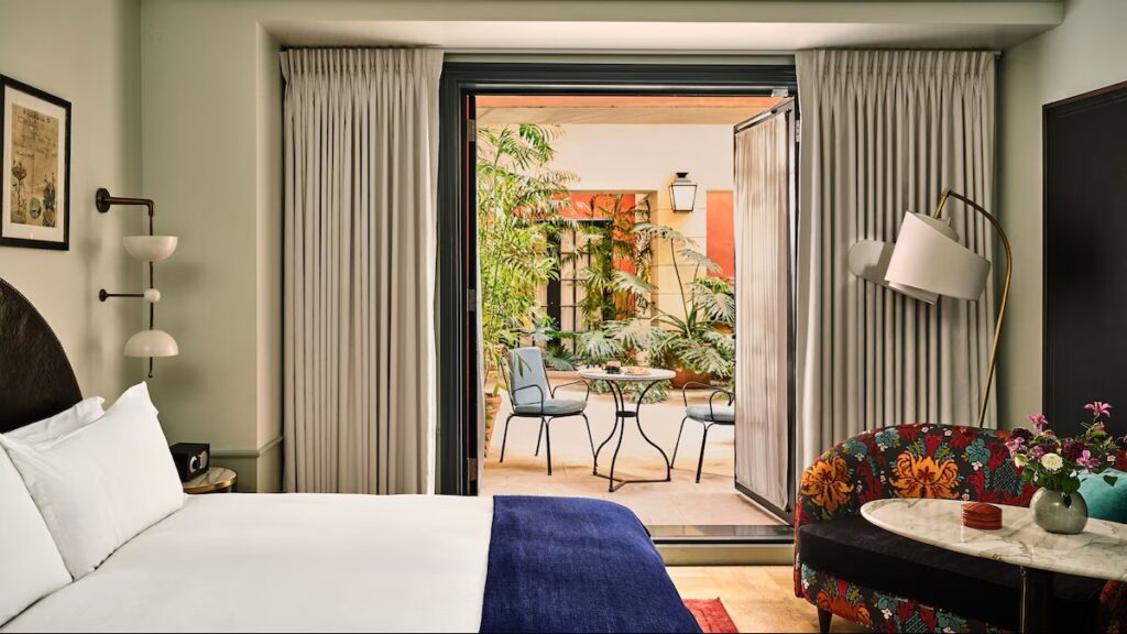 Hotel Per La, Autograph Collection - Image 3
