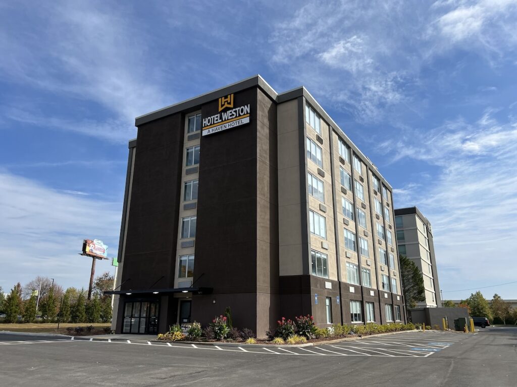 Hotel Weston - Image 2