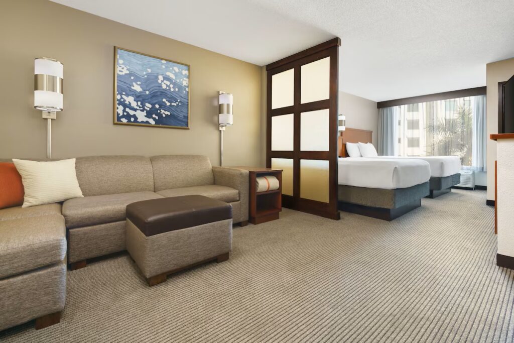 Hyatt Place Fort Lauderdale Airport/Cruise Port - Image 3