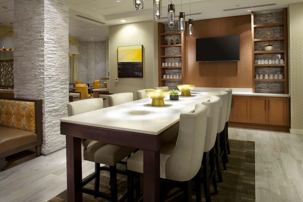 Hyatt Place Miami Airport East - Image 5