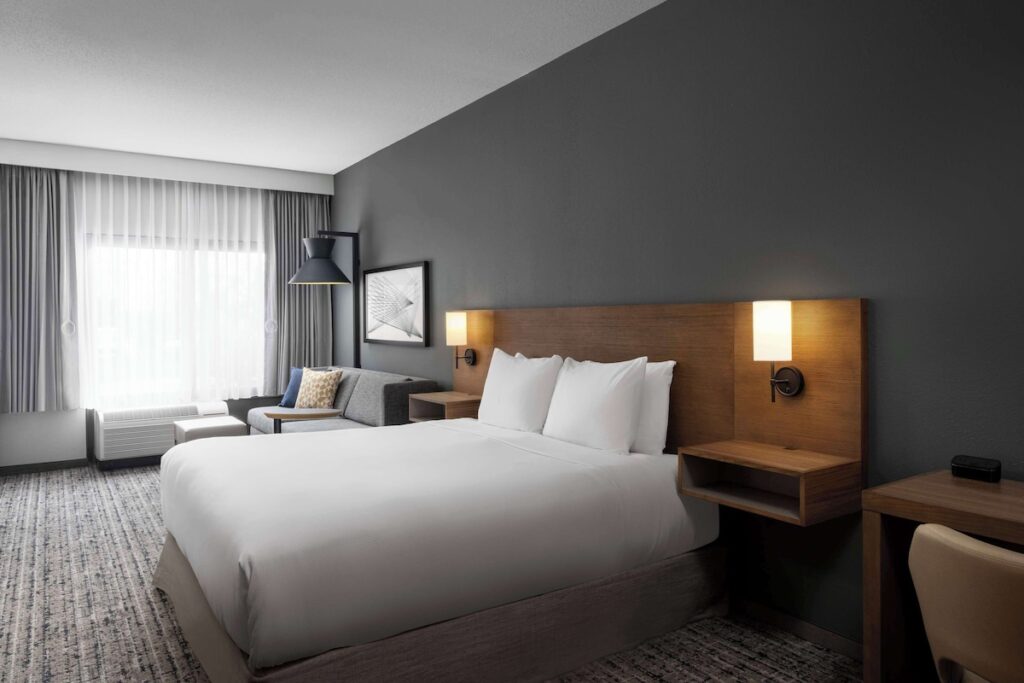 Hyatt Place Tempe Phoenix Airport - Image 2
