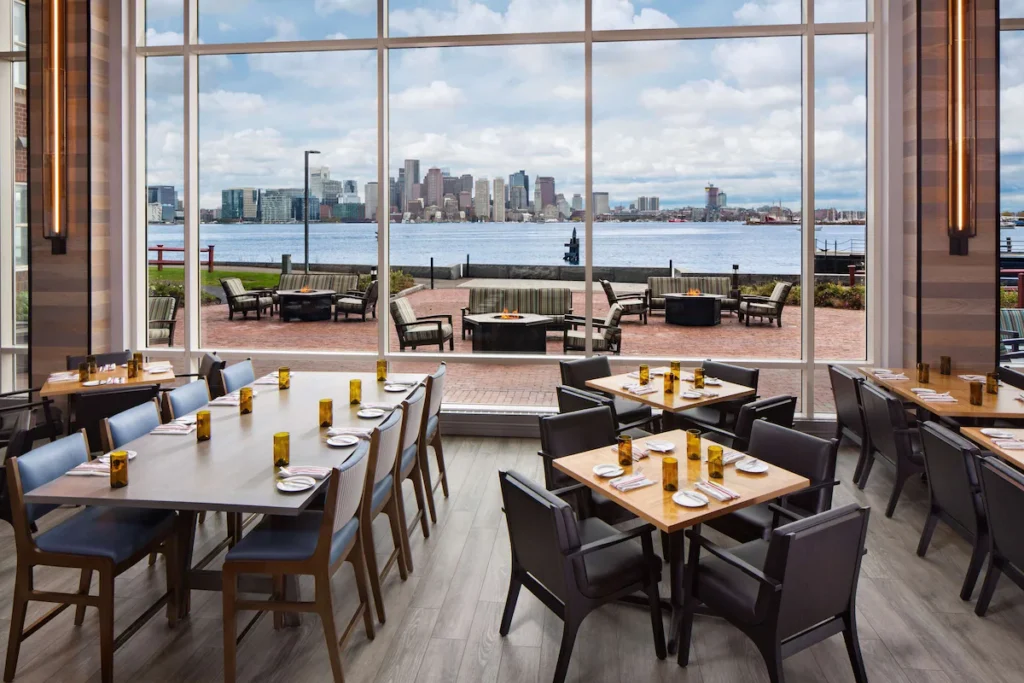 Hyatt Regency Boston Harbor - Image 2