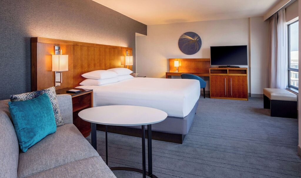 Hyatt Regency Crystal City at Reagan National Airport - Image 6