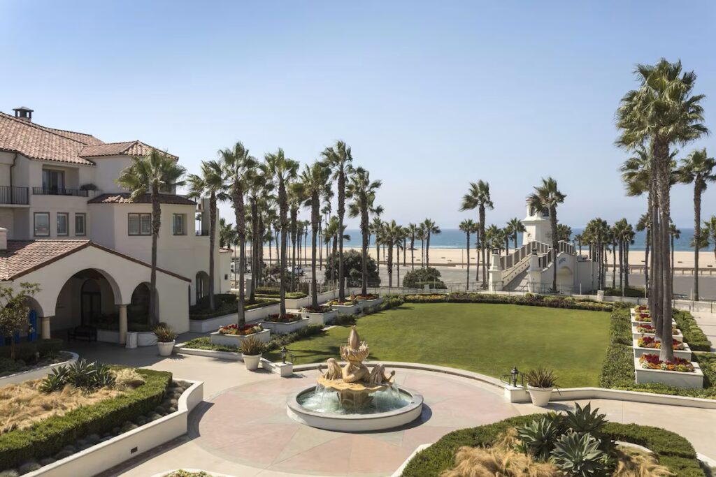 Hyatt Regency Huntington Beach Resort and Spa - Image 1