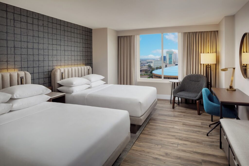 Hyatt Regency Wichita - Image 3