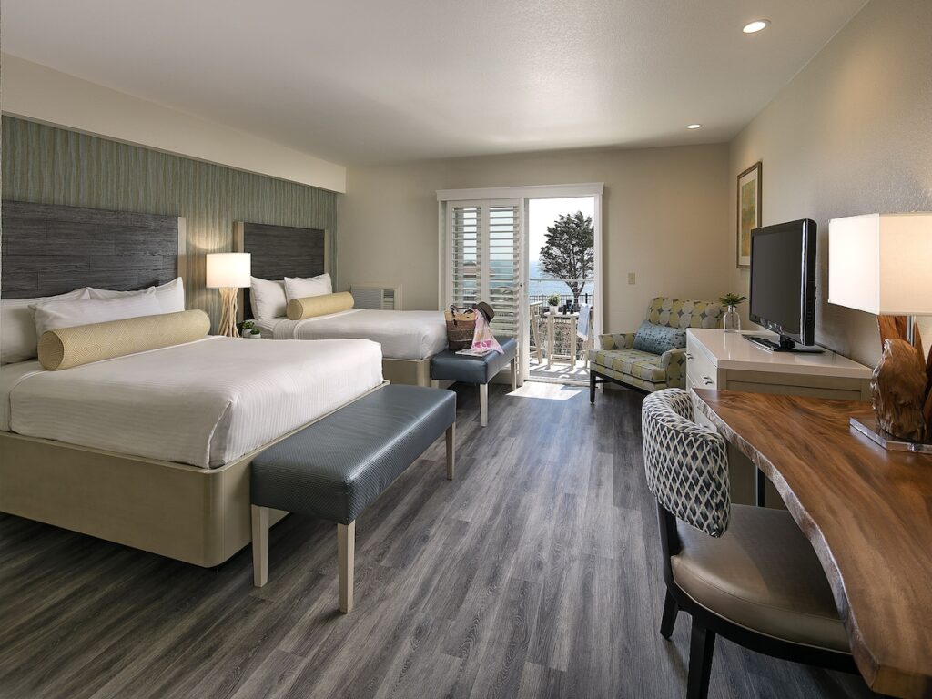 Inn at the Cove - Image 3